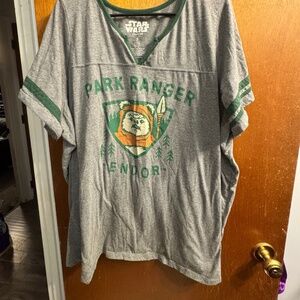 Torrid Size 5 Star Wars Ewok Endor Park Ranger Graphic Tee